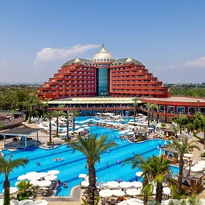 Курортный комплекс Delphin Palace